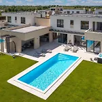 Alba By Interhome