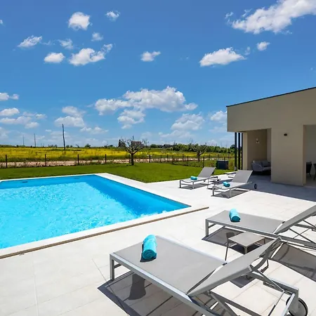 Alba By Interhome * Brtonigla