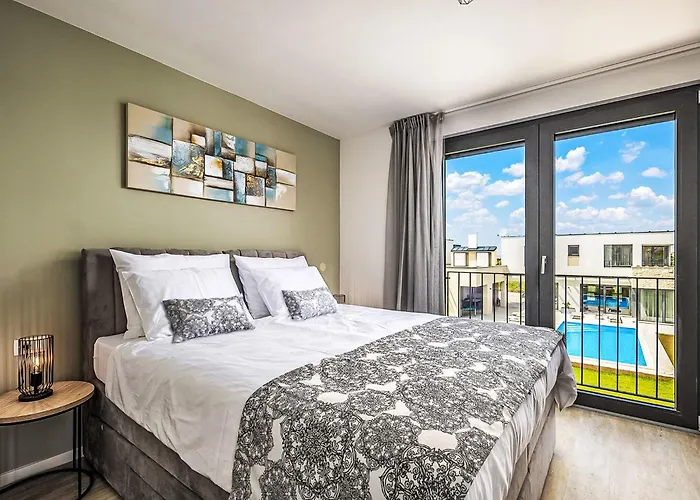 Alba By Interhome 브르토니글라